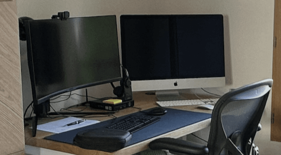 Poste de travail utilisé pour piloter les missions
